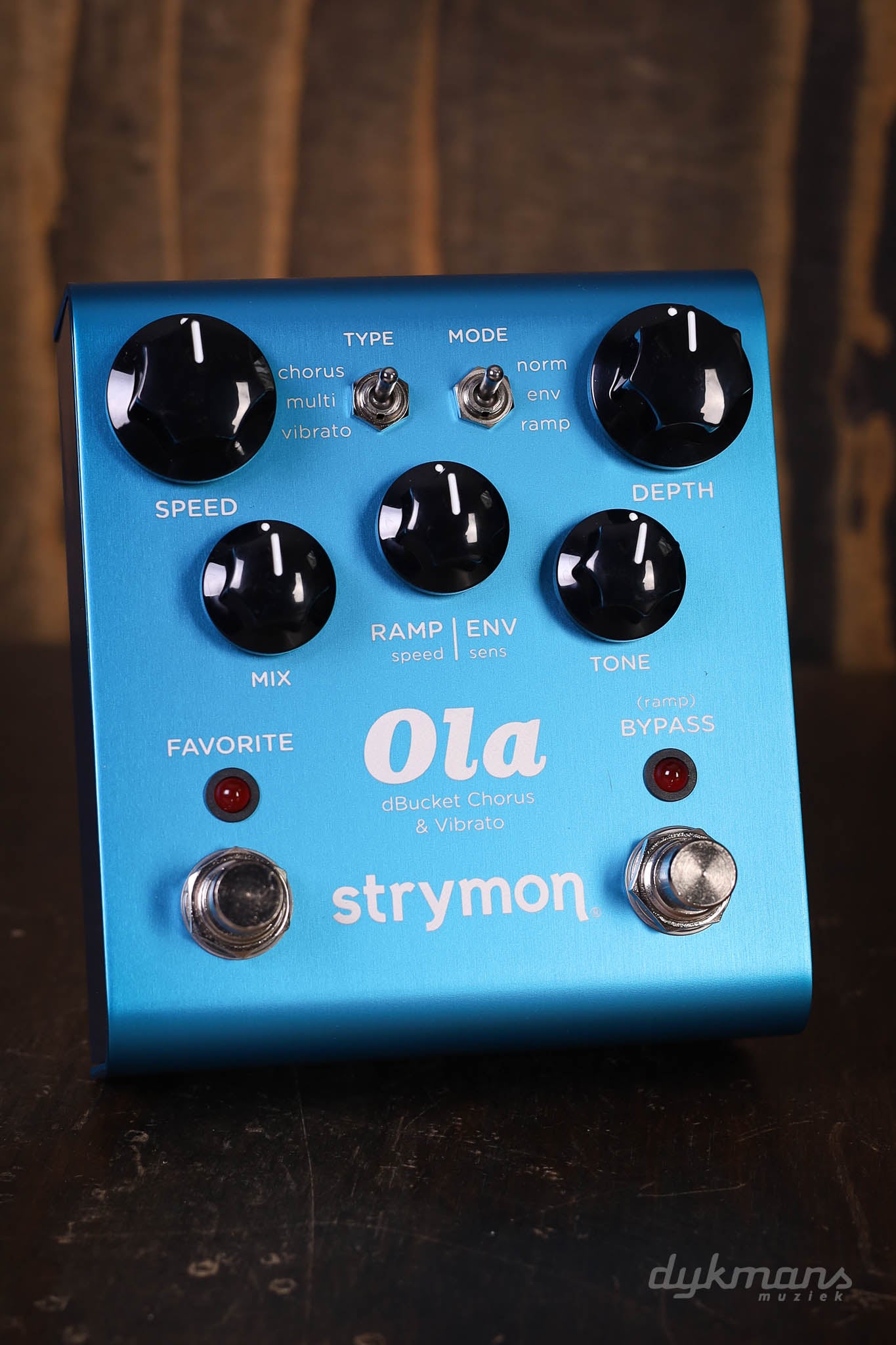 Strymon Ola dBucket Chorus & Vibrato – Dijkmans Guitars