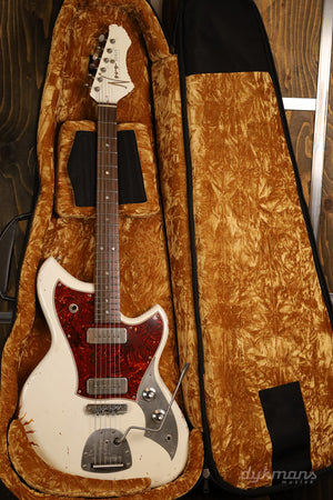 Novo Serus J Dealer Limited in Olympic White over Aztec Gold