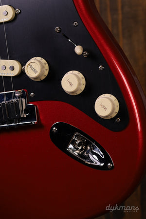 Fender American Ultra II Stratocaster Sinister Red