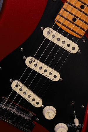 Fender American Ultra II Stratocaster Sinister Red