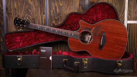 Taylor 50th Anniversary Builder's Edition 814ce