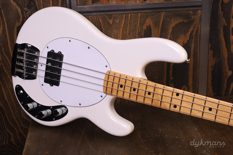 Music Man Retro 70s Stingray White