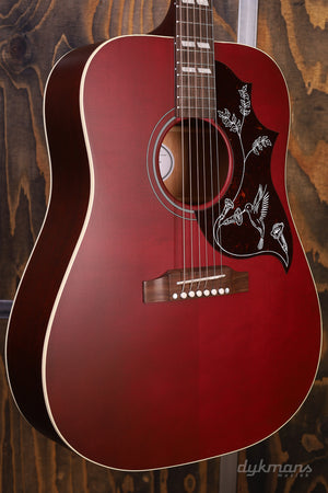 Gibson Hummingbird Special Satin Wine Red