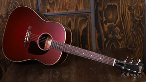 Gibson J-45 Special Satin Wine Red