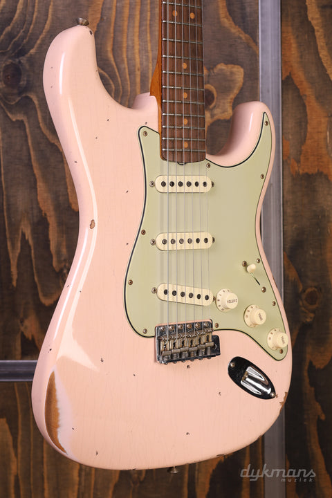 Fender Custom Shop Limited Edition '63 Stratocaster Relic Super Faded Aged Shell Pink b-stock