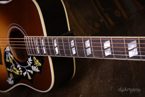 Gibson Hummingbird Standard Red Spruce Honey Burst