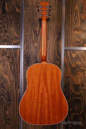 Gibson J-45 Standard Heritage Cherry Sunburst