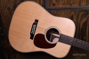 Bourgeois Professional Series Vintage Dreadnaught Satin