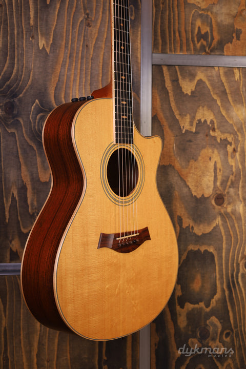 Taylor 412ce LTD 2013 PRE-OWNED!