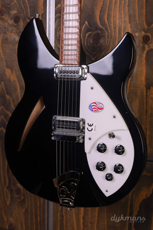 Rickenbacker 330 Jet Glo