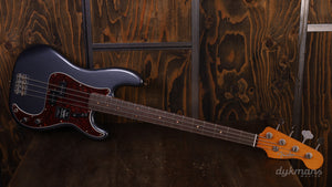 Fender Limited Edition Vintera II Road Worn '60s Precision Bass Charcoal Frost Metallic