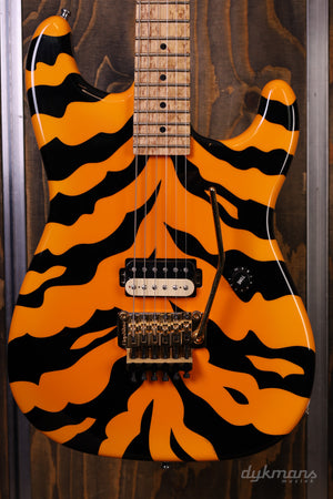 Wayne Guitars(Charvel) Rock Legend Bengal Tiger 2010 PRE-OWNED!