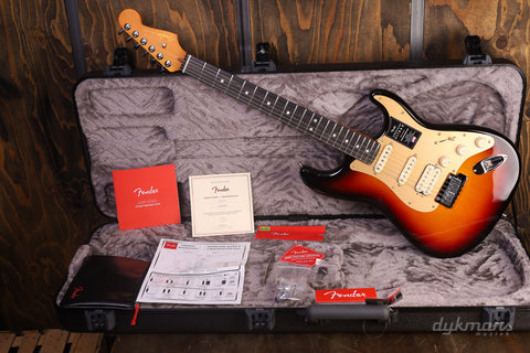 Fender American Ultra II Stratocaster HSS Ultraburst