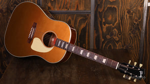 Gibson Dealer Select J-45 Gold Top Gloss