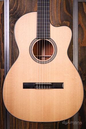 Martin 000C12-16E Nylon