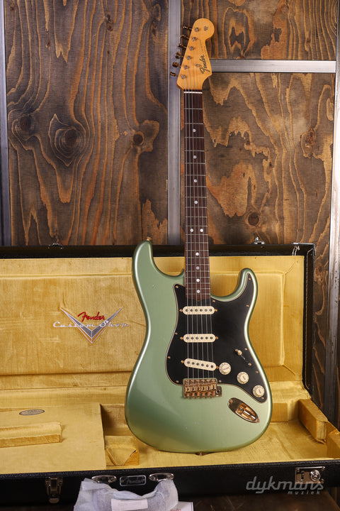 Fender Custom Shop Limited Edition 1965 Dual-Mag Stratocaster Journeyman Relic Aged Sage Green