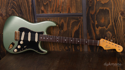 Fender Custom Shop Limited Edition 1965 Dual-Mag Stratocaster Journeyman Relic Aged Sage Green