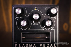 Gamechanger Audio Plasma Pedal