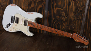 Suhr Ian Thornley Classic S Antique Sonic White