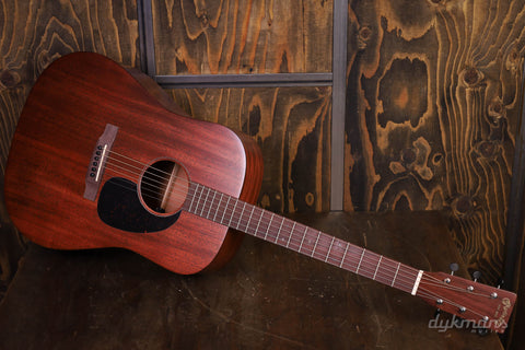 Martin D15e Road Series