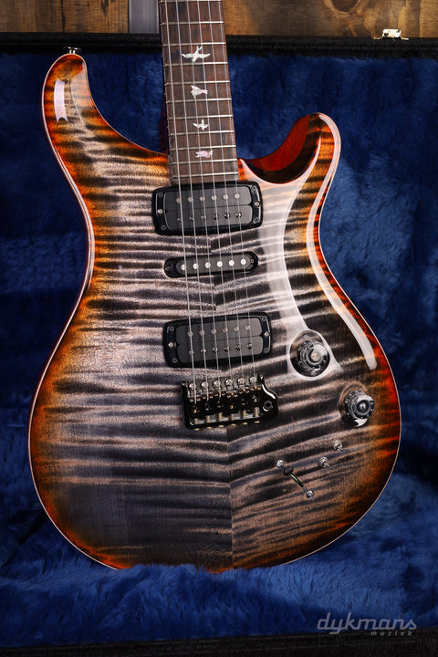 PRS Wood Library Modern Eagle V Burnt Maple Leaf