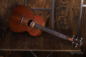 Taylor JCSM-5 Jacob Collier Signature