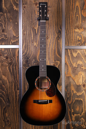 Eastman E2OM-DLX-SB