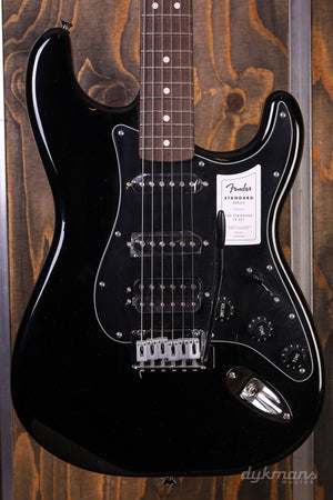 Fender Standard Stratocaster HSS Black