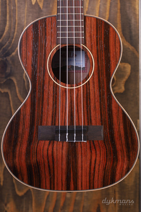 Kala Tenor Tenor Ukulele Laminate Ebony