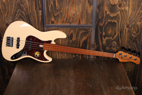 Sire Marcus Miller V5 Fretless 4-String 2nd Gen Vintage White