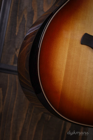 Taylor Builder's Edition 814ce Adirondack Spruce