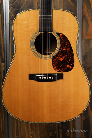 Martin HD-28V