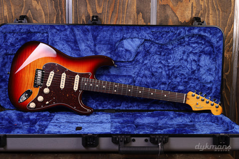 Fender 70th Anniversary American Professional II Stratocaster