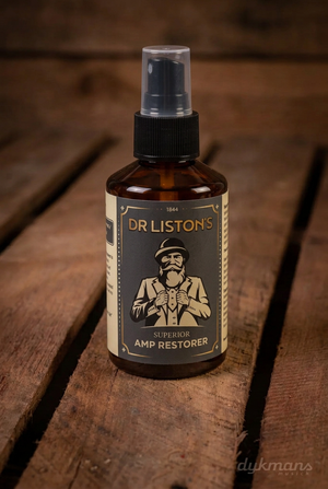 Dr. Liston's Superior Amp Restorer 150 ml op een warme houten achtergrond